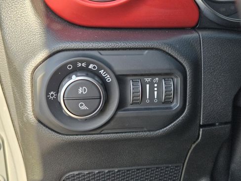 Used 2021 Jeep Gladiator Rubicon image 21