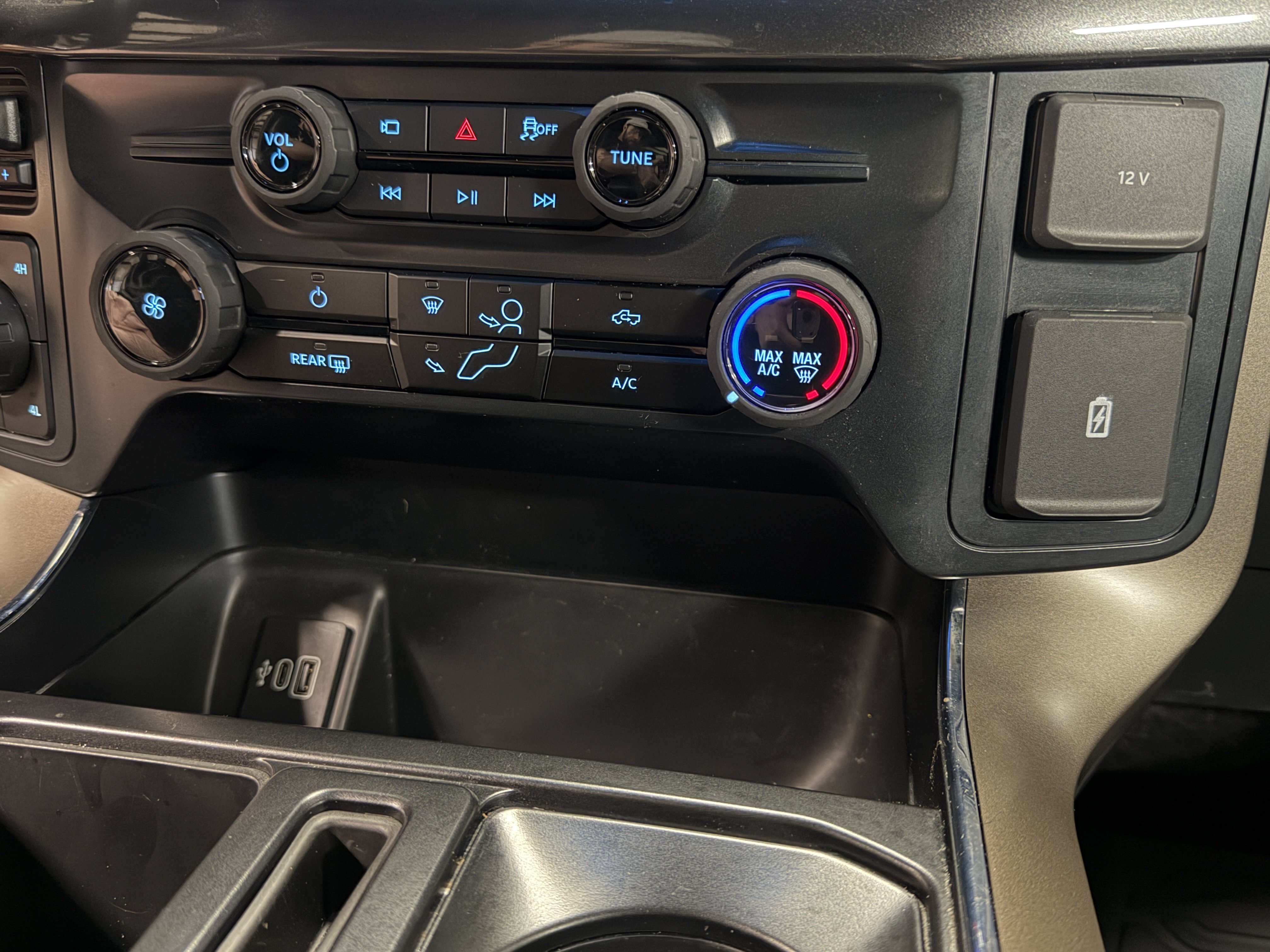 Used 2025 Ford F150 STX w/ Equipment Group 201A FX4 AWD/4WD image 10