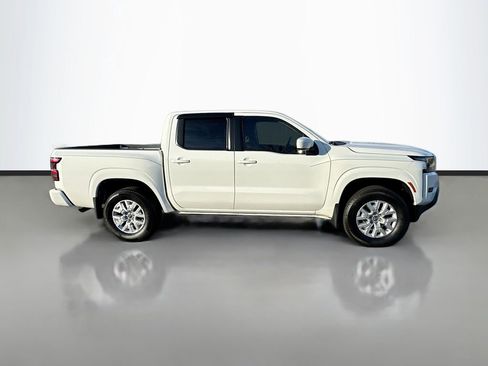 Used 2023 Nissan Frontier SV w/ Technology Package image 9