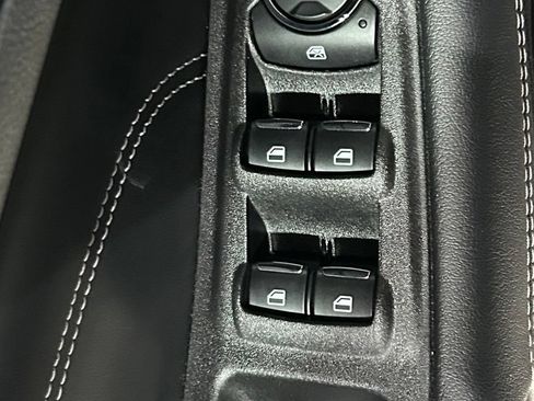 Used 2024 Ford Edge Titanium AWD/4WD image 38
