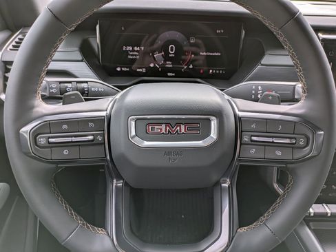 New 2026 GMC Acadia AT4 w/ Luxury Package image 15