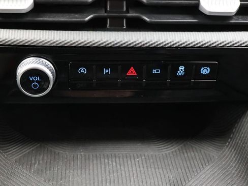 Used 2025 Ford Explorer ST-Line w/ ST-Line Street Pack image 22