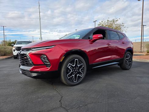 New 2025 Chevrolet Blazer RS image 2