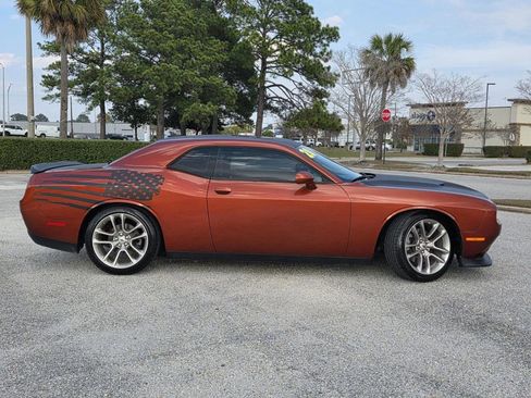 Used 2020 Dodge Challenger GT image 40