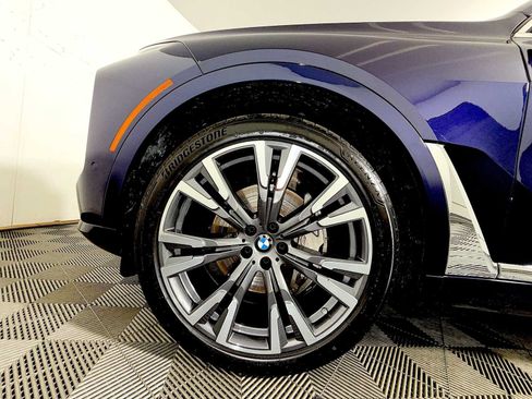 Used 2026 BMW X7 xDrive40i AWD/4WD image 8