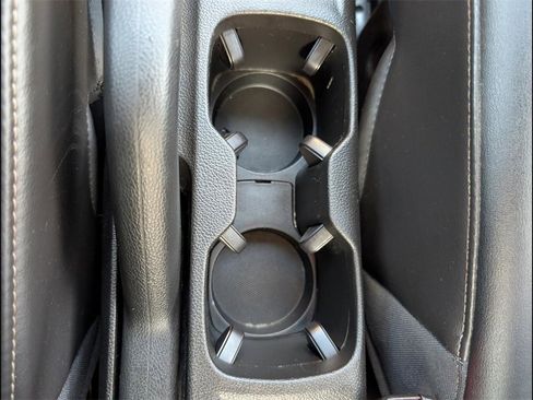 Used 2020 Chevrolet Sonic Premier image 20