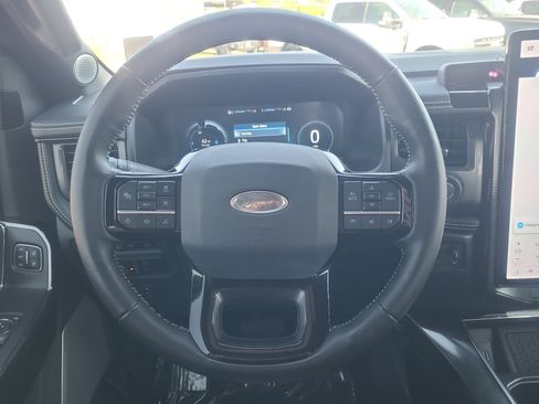 Used 2023 Ford F150 Lightning Platinum AWD/4WD image 9