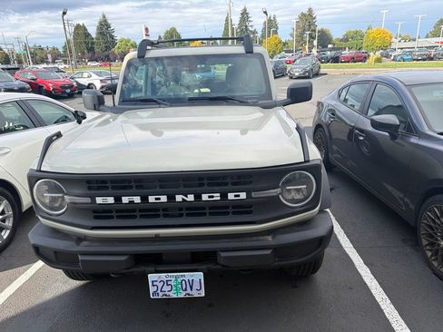 Used 2025 Ford Bronco 2-Door AWD/4WD image 8