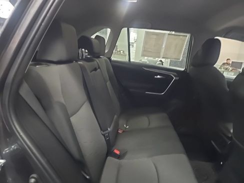 Used 2022 Toyota RAV4 XLE w/ XLE Grade Weather Package AWD/4WD image 13