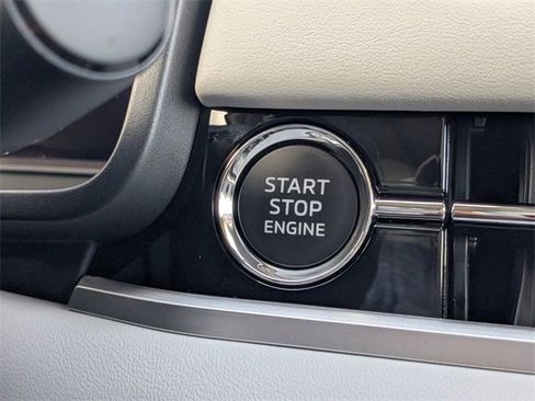 New 2025 Mitsubishi Outlander SEL image 27