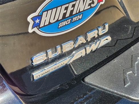 Certified 2025 Subaru Crosstrek 2.0i Premium image 11