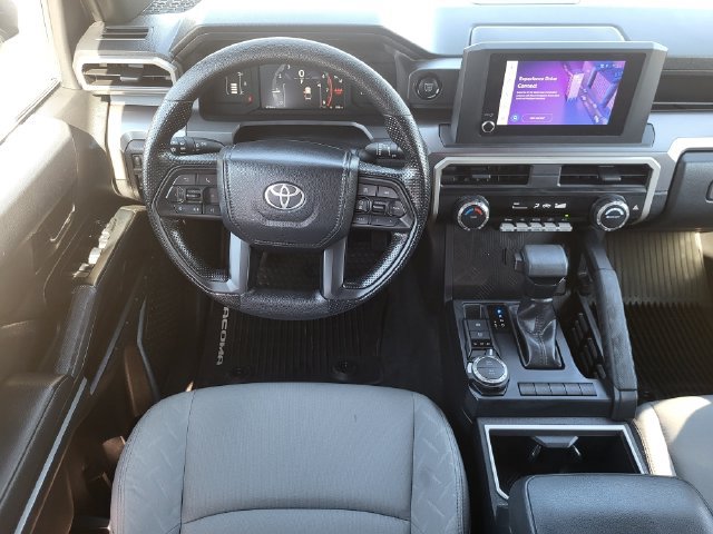 Used 2025 Toyota Tacoma SR5 AWD/4WD image 24