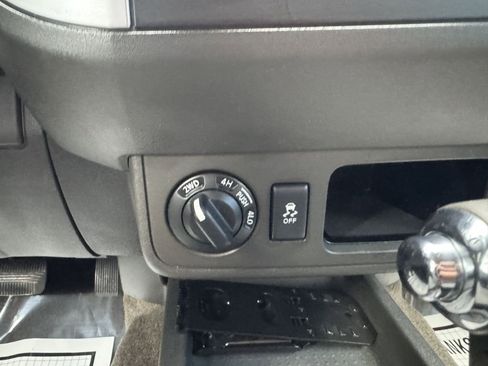 Used 2013 Nissan Xterra S w/ Value Package image 22