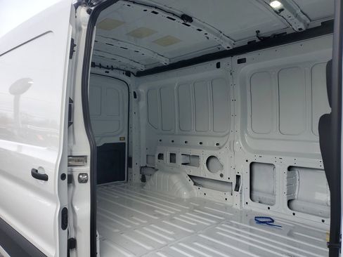 New 2026 Ford Transit 250 148 Medium Roof image 27