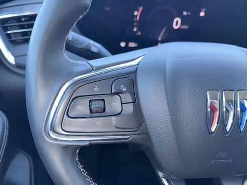 Used 2025 Buick Encore GX Preferred image 34