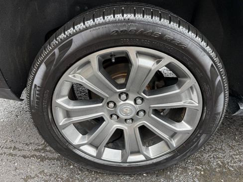Used 2016 Cadillac Escalade ESV Platinum AWD/4WD image 11