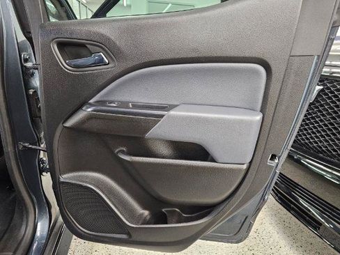 Used 2019 Chevrolet Colorado Z71 image 31