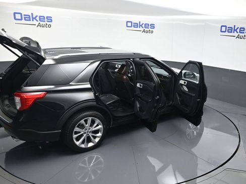 Used 2022 Ford Explorer Platinum w/ Equipment Group 601A image 64