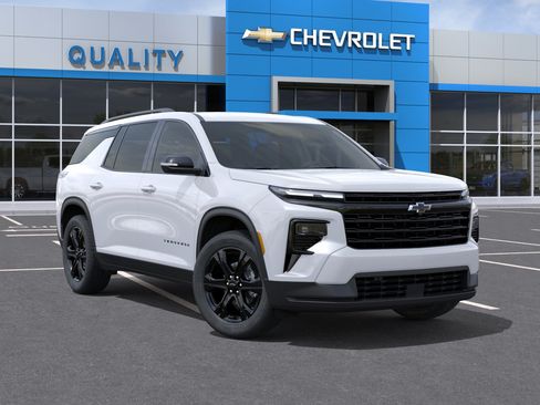 New 2027 Chevrolet Traverse LT w/ Midnight/Sport Edition FWD image 7