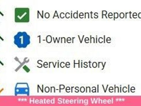 Used 2024 Chrysler Pacifica Touring-L FWD image 2