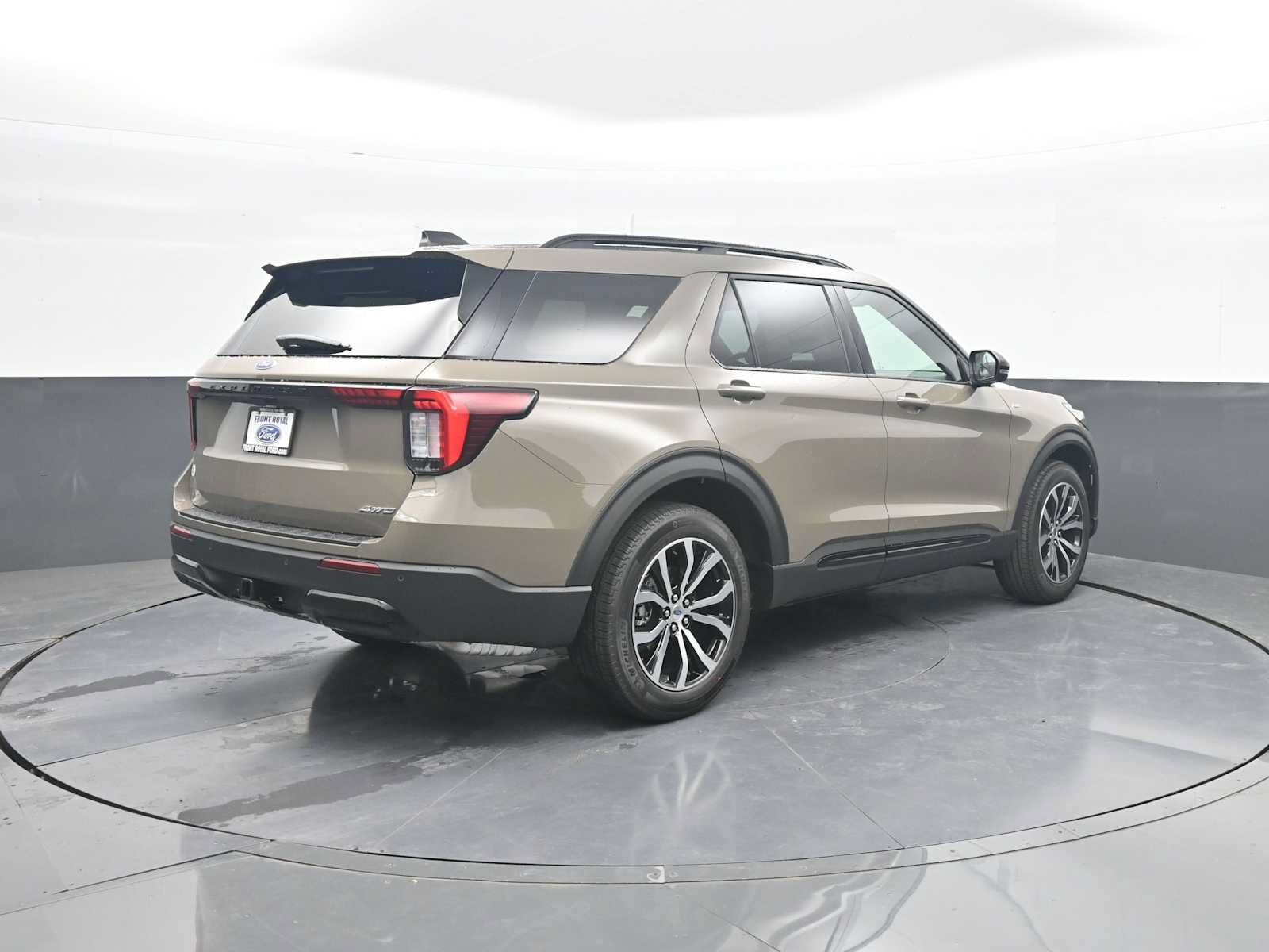 New 2026 Ford Explorer ST-Line AWD/4WD image 8