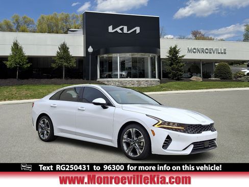Certified 2024 Kia K5 EX w/ EX Premium Package FWD image 1