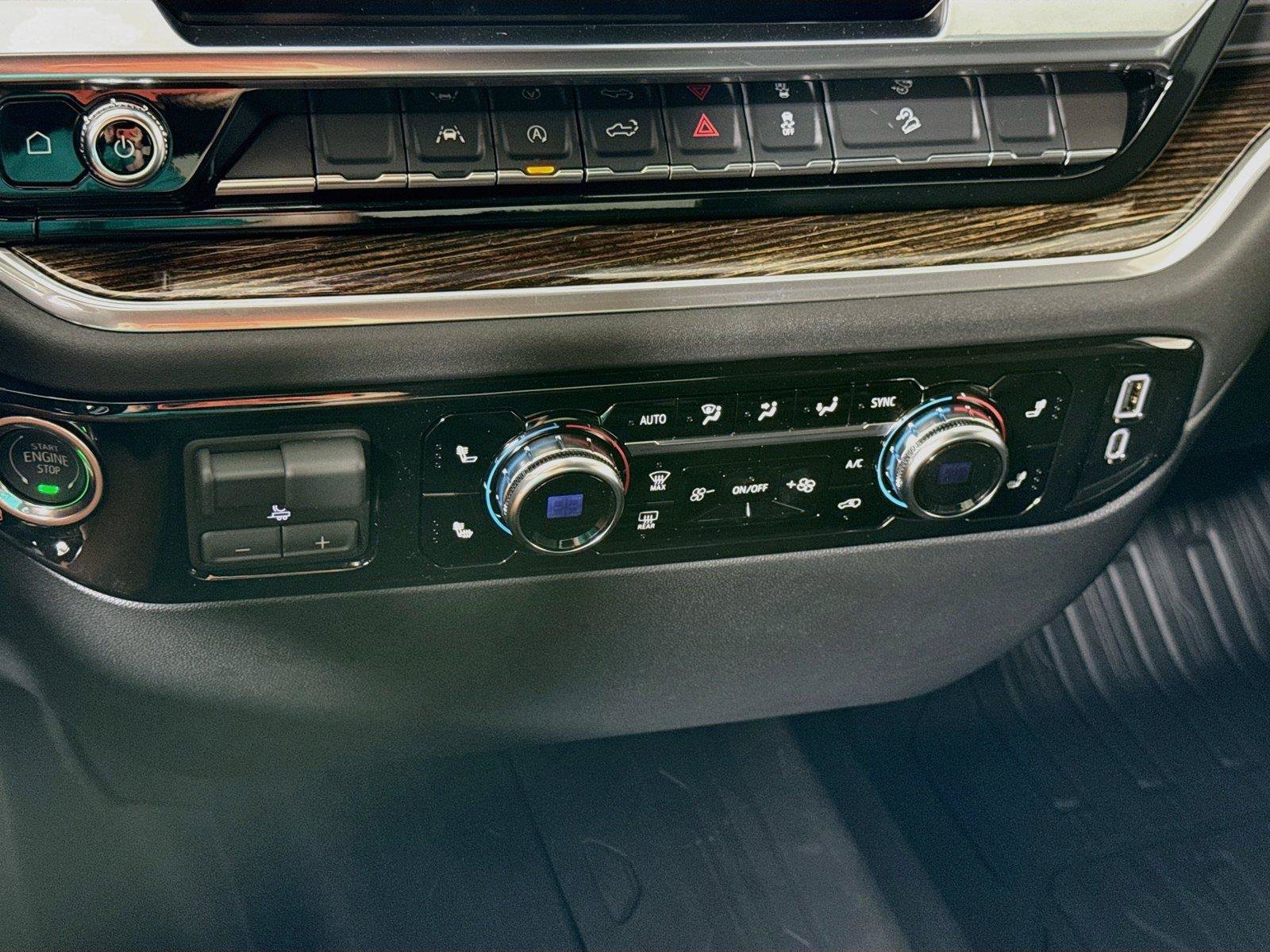 New 2026 GMC Sierra 1500 Elevation AWD/4WD image 10