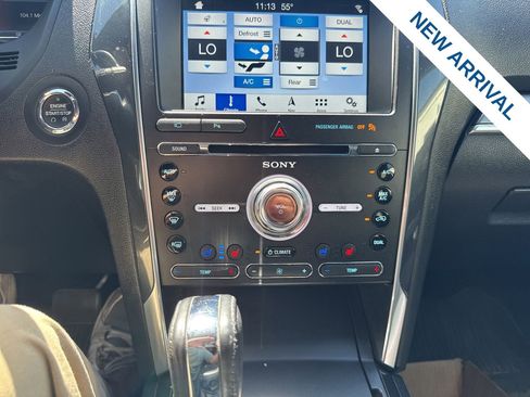 Used 2018 Ford Explorer Sport w/ Equipment Group 401A AWD/4WD image 28