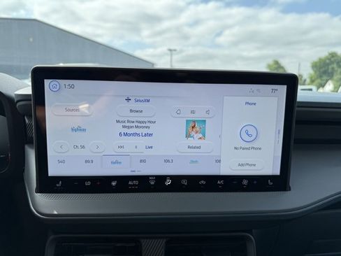 New 2025 Ford Maverick XLT w/ XLT Luxury Package image 12