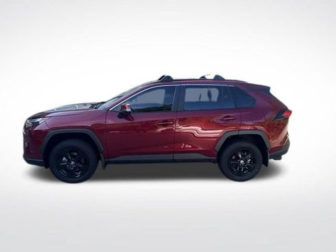 Used 2025 Toyota RAV4 XLE FWD image 6