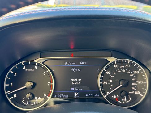 Used 2022 Nissan Altima 2.5 SR image 12