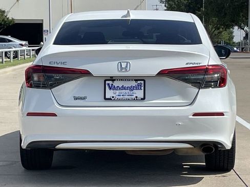 Used 2022 Honda Civic Sport image 5
