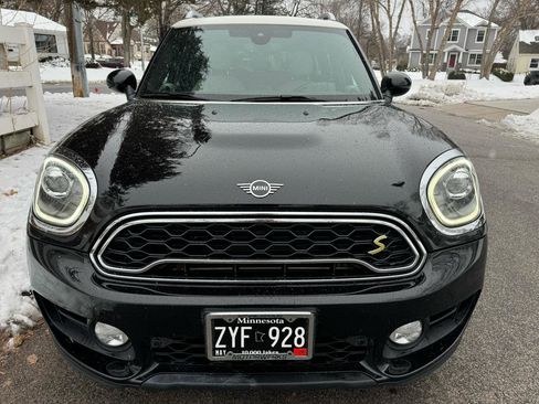 Used 2019 MINI Cooper Countryman SE w/ Driver Assistance Package image 17