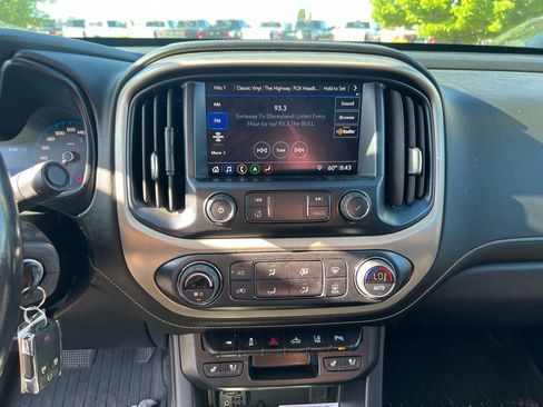 Used 2022 GMC Canyon Denali AWD/4WD image 15