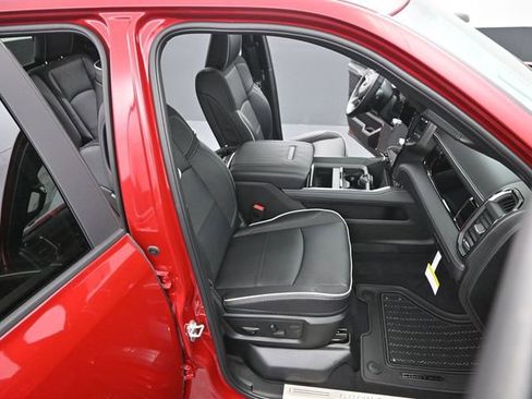 New 2026 RAM 2500 Limited image 19