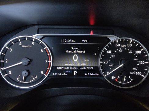 Used 2024 Nissan Rogue S image 23