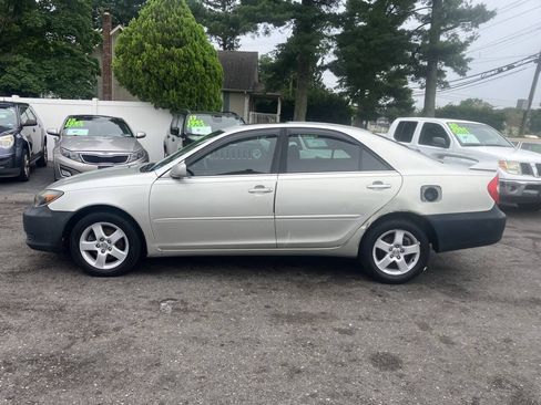 Used 2003 Toyota Camry SE FWD image 10