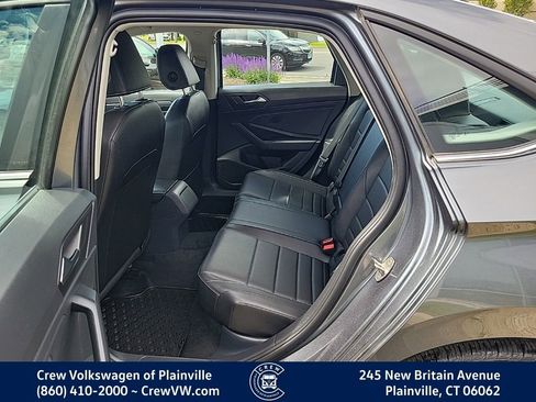 Certified 2024 Volkswagen Jetta SE FWD image 14