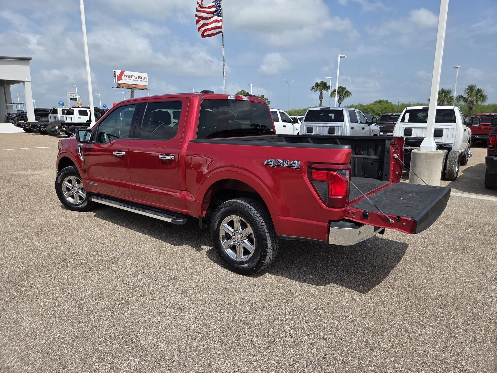 Used 2025 Ford F150 XLT w/ Equipment Group 301A Standard AWD/4WD image 25