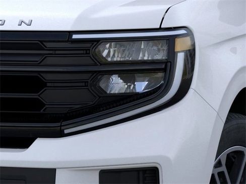 New 2025 Ford Expedition Active image 20