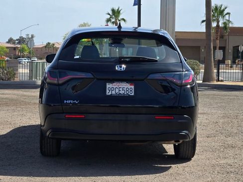 Used 2025 Honda HR-V LX image 5