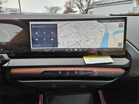 Used 2026 BMW X3 xDrive30 w/ Convenience Package image 30