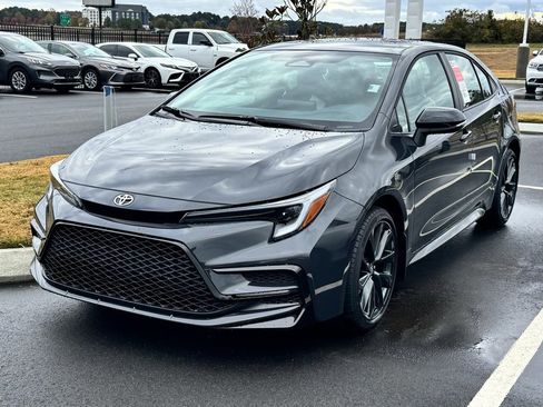 New 2026 Toyota Corolla SE image 2