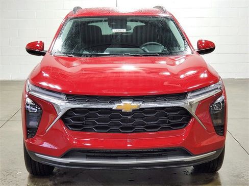 New 2026 Chevrolet Trax LT w/ Driver Confidence Package image 6