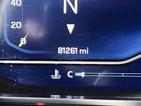 Used 2024 Chevrolet Suburban RST w/ Luxury Package image 26