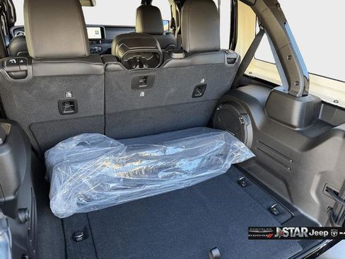 New 2025 Jeep Wrangler Sahara image 18