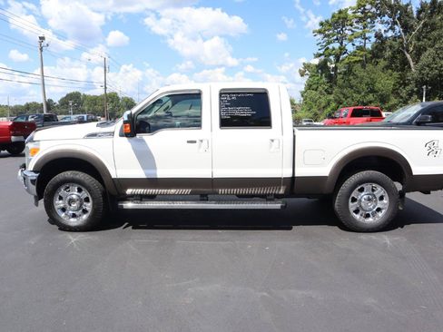 Used 2016 Ford F250 Lariat w/ Chrome Package AWD/4WD image 6