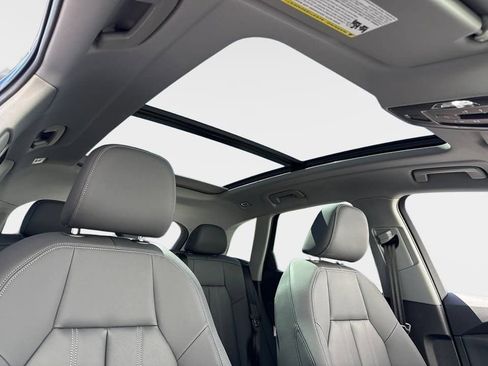 Certified 2025 Audi Q5 Premium w/ Convenience Package AWD/4WD image 11