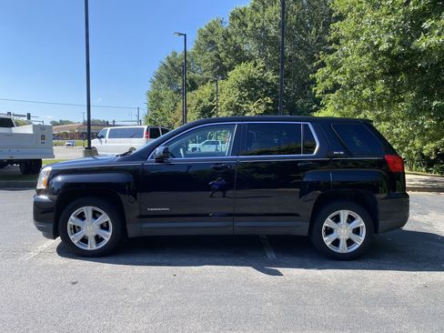 Used 2017 GMC Terrain SLE FWD image 6