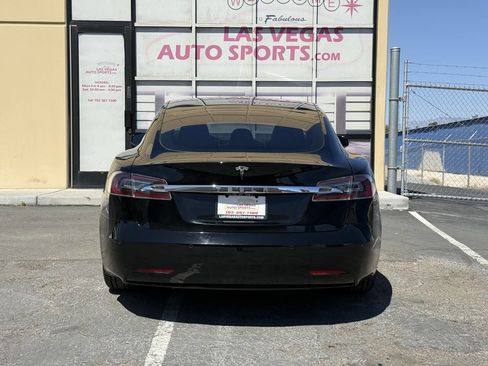 Used 2018 Tesla Model S 75D AWD/4WD image 8